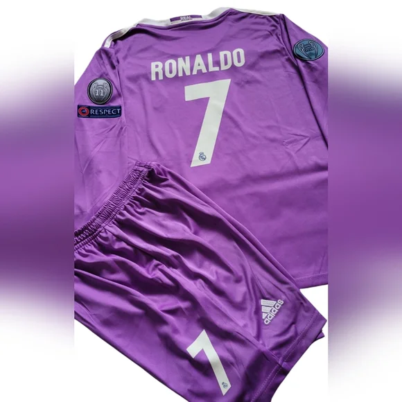 Real Madrid Cristiano Ronaldo 2017 final Cardiff Set fot Kids - Picture 4 of 5